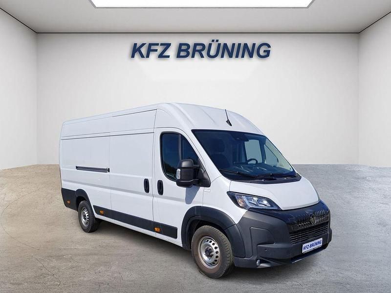 Gebraucht Peugeot Boxer 140 PS (102 kW) 2024 Weiß Van