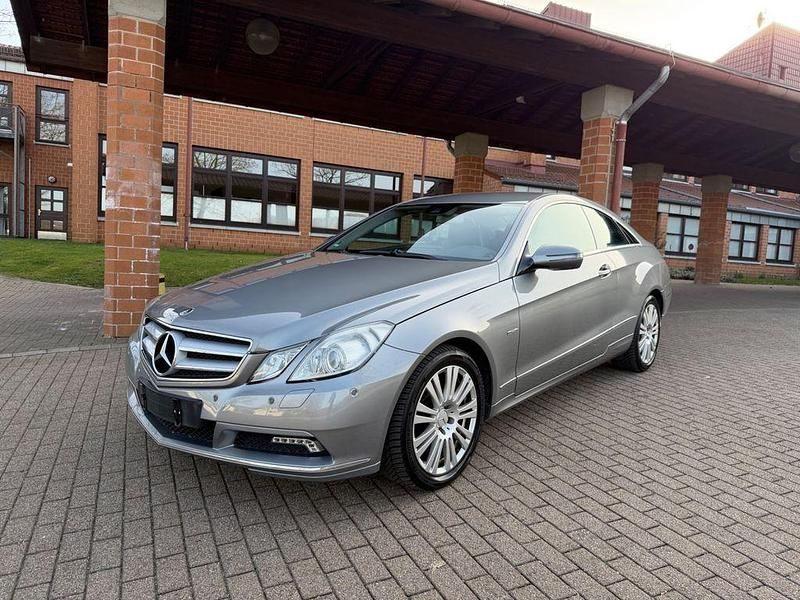 Second-hand Mercedes E350 292 CP (214 kW) 2009 Gri Coupe