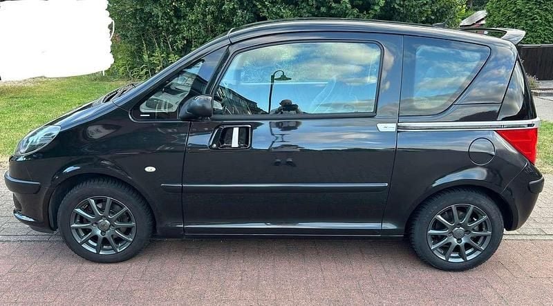 Schwarz Gebraucht 2007 Peugeot 1007 RC Kleinwagen | 2.990 € (Guter Preis) - Bild 1/4