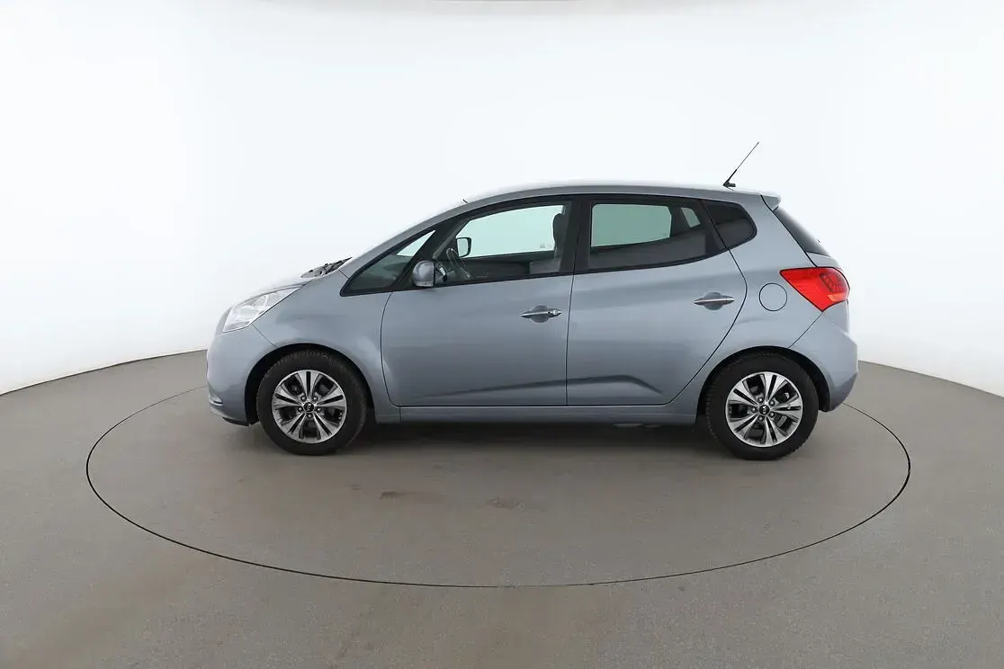 Gebraucht Kia Venga Spirit 125 PS (91 kW) 2019 Grau Kleinwagen