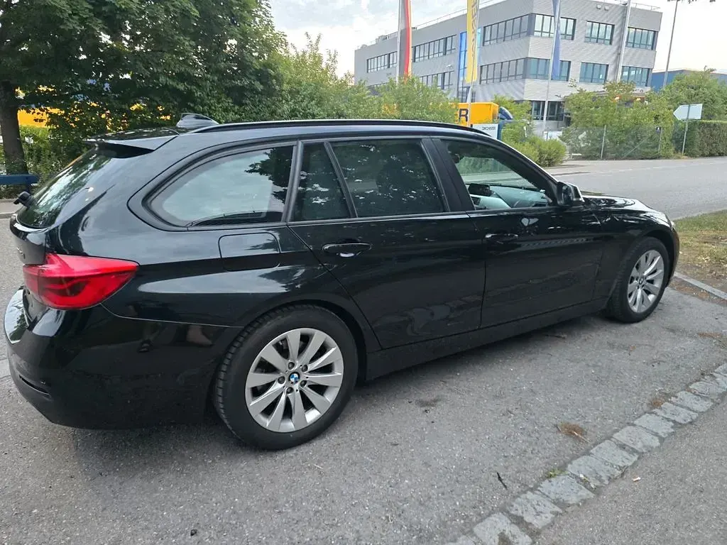 Gebraucht BMW 318 150 PS (110 kW) 2017 Schwarz Kombi