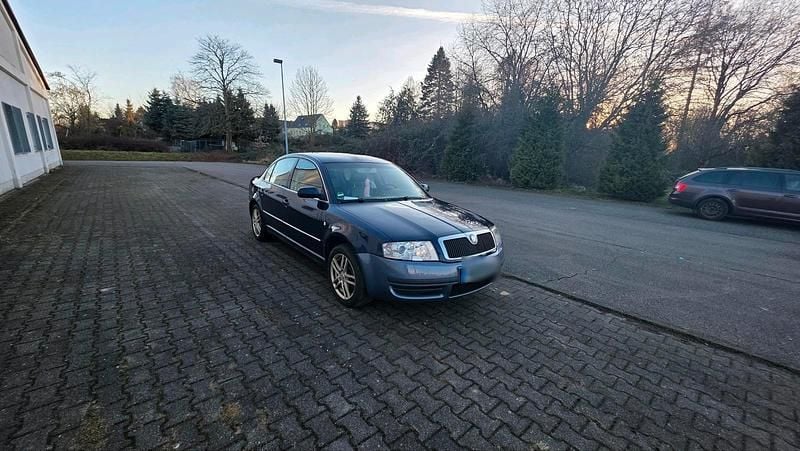 Gebraucht Skoda Superb 150 PS (110 kW) 2002 Blau Limousine
