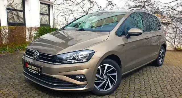 Gebraucht VW Golf VII Join 110 PS (80 kW) 2018 Gold Limousine