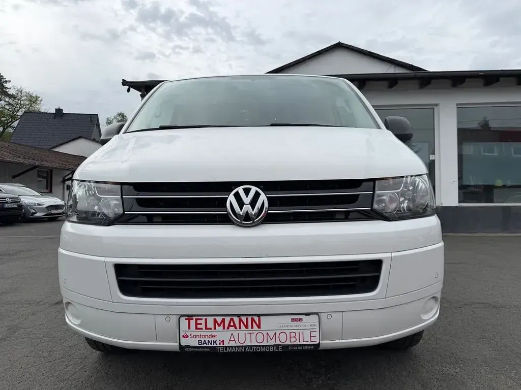 Second-hand VW Multivan 150 CP (110 kW) 2014 Alb Monovolum