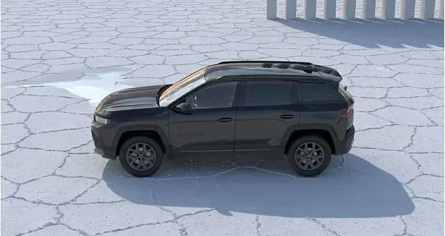 Neu Jeep Compass 145 PS (106 kW) 2026 Schwarz SUV