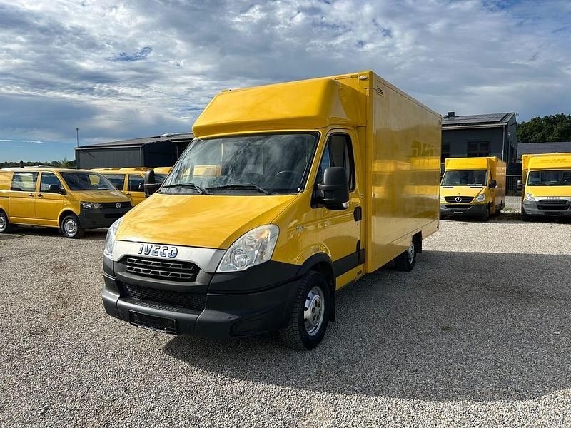 Gebraucht Iveco Daily 106 PS (77 kW) 2012 Gelb Limousine