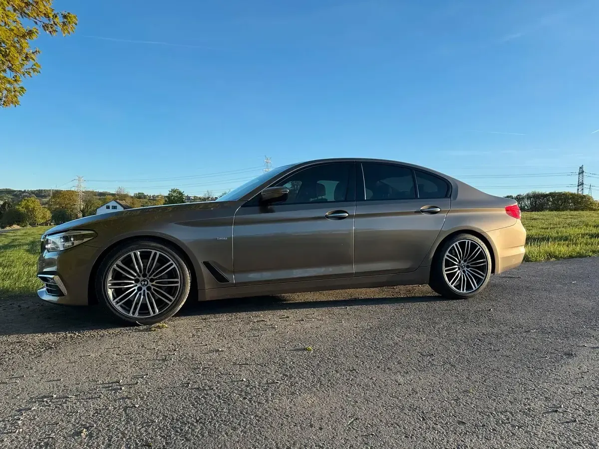 Gebraucht BMW 525 Luxury Line 231 PS (169 kW) 2018 Limousine