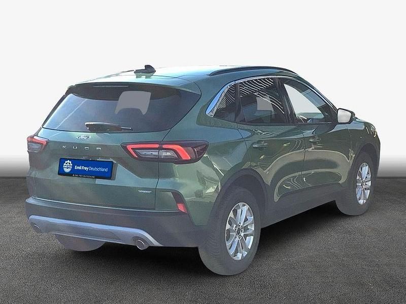 Neu Ford Kuga Titanium 152 PS (111 kW) 2026 Grün SUV