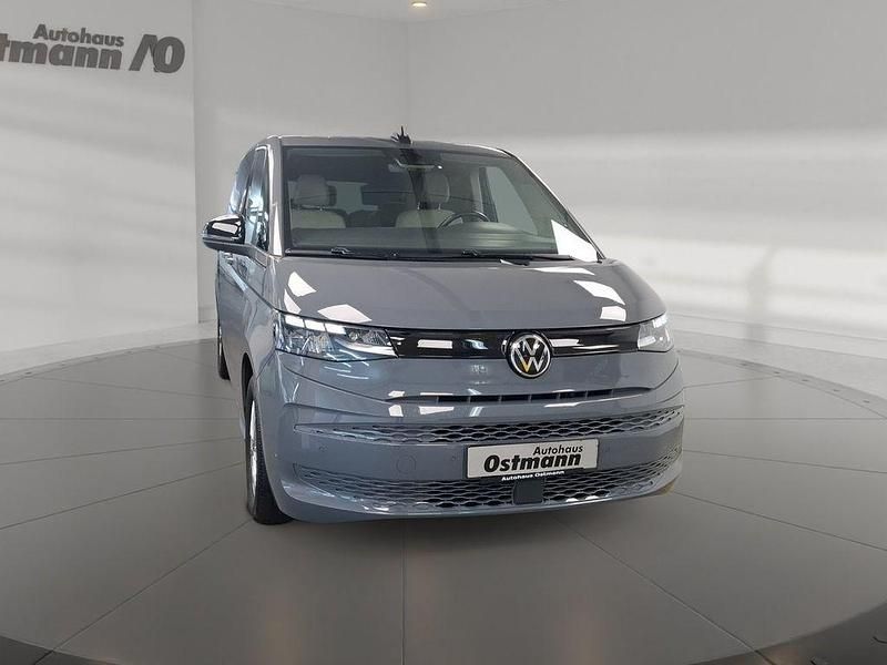 Gebraucht VW Multivan Basis 150 PS (110 kW) 2022 Pure grey Van
