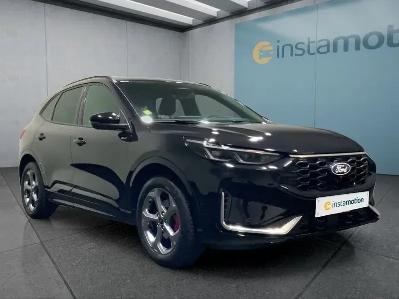 Gebraucht Ford Kuga ST-Line X 186 PS (136 kW) 2024 Schwarz SUV