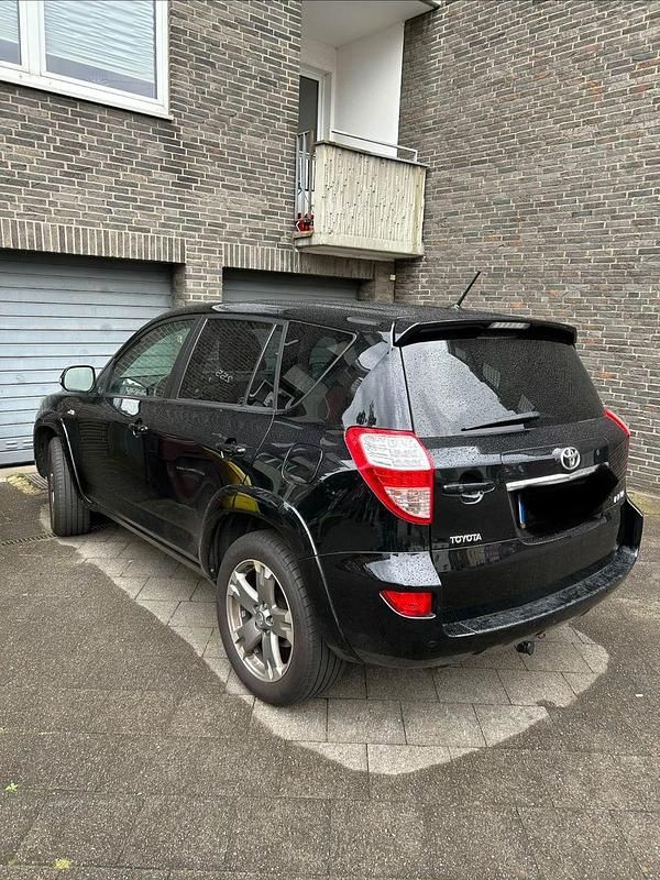 Gebraucht Toyota RAV4 Executive 177 PS (130 kW) 2011 Schwarz SUV