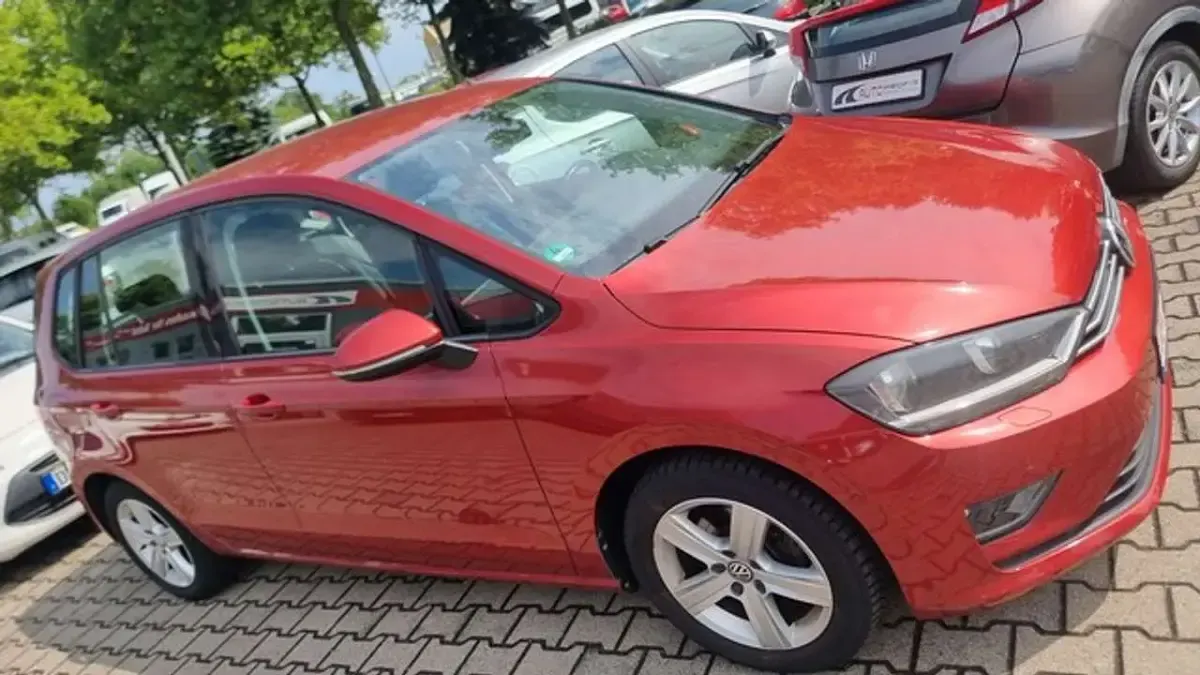 Gebraucht VW Golf Sportsvan Comfortline 150 PS (110 kW) 2014 Rot Van / Kleinbus