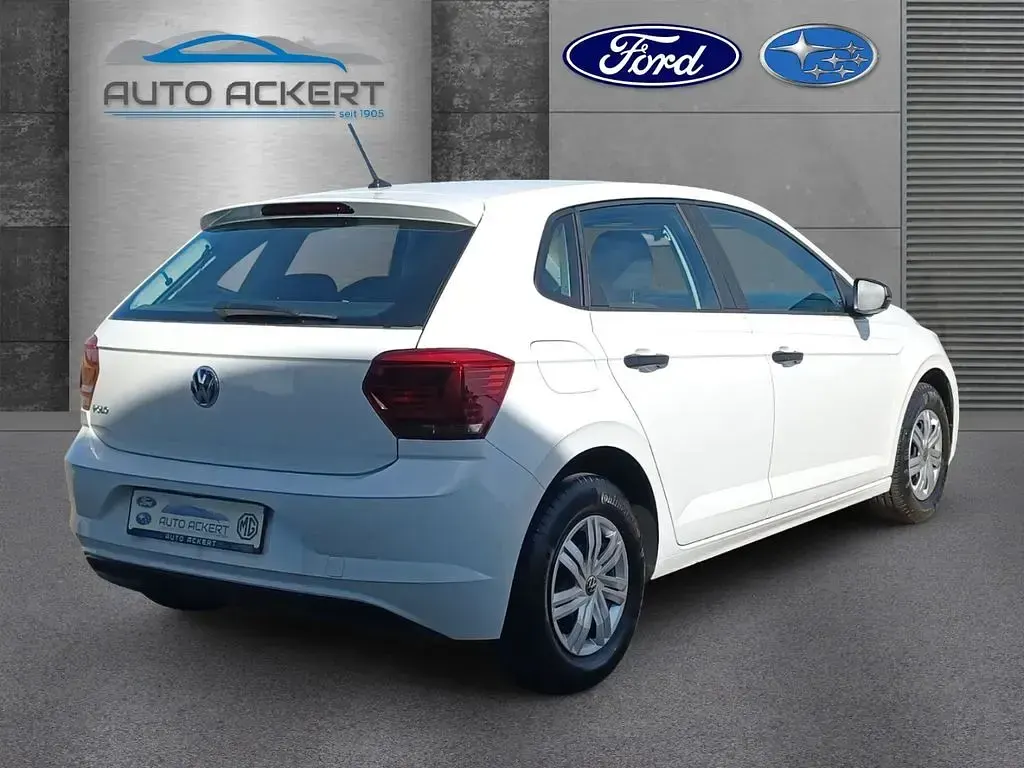Gebraucht VW Polo Trendline 65 PS (47 kW) 2019 Weiss Kleinwagen