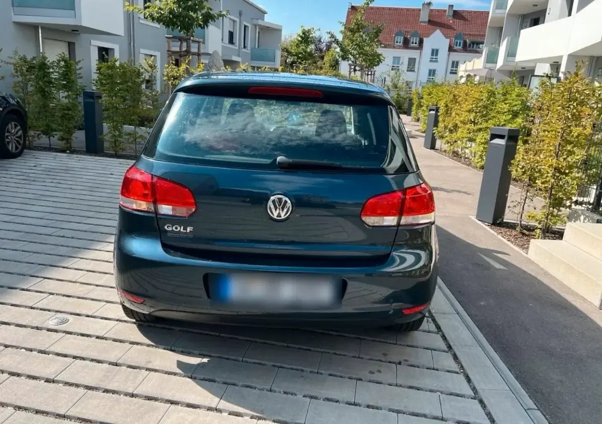Gebraucht VW Golf VI 80 PS (58 kW) 2010 Andere farben Kleinwagen