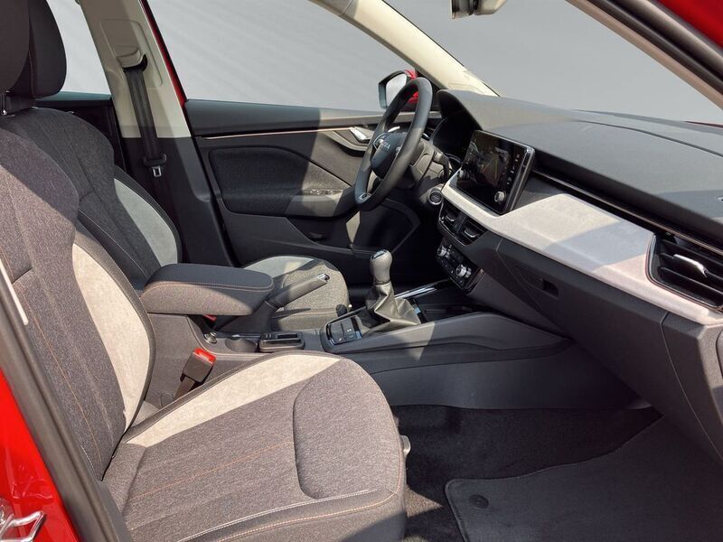 Gebraucht Skoda Kamiq Tour 116 PS (85 kW) 2025 Rot SUV