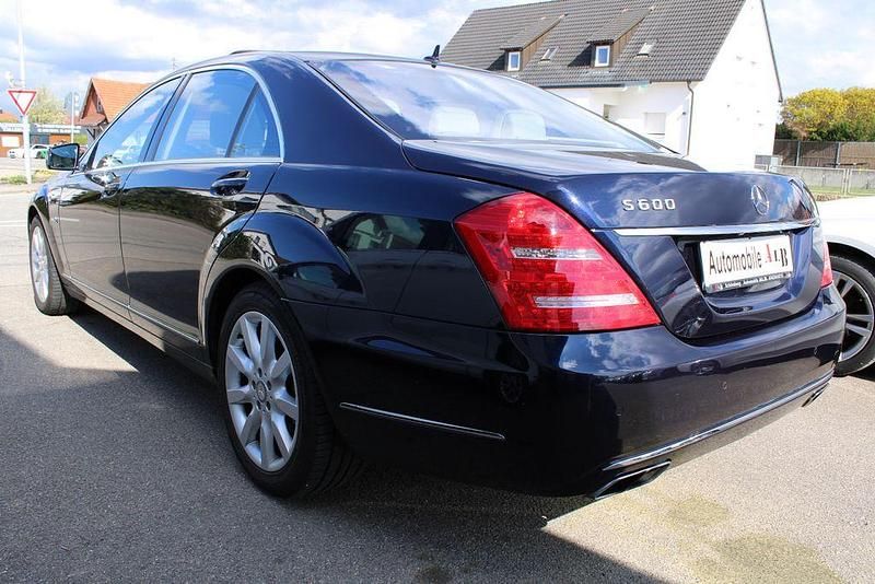 Gebraucht Mercedes S600 517 PS (380 kW) 2009 Blau Limousine