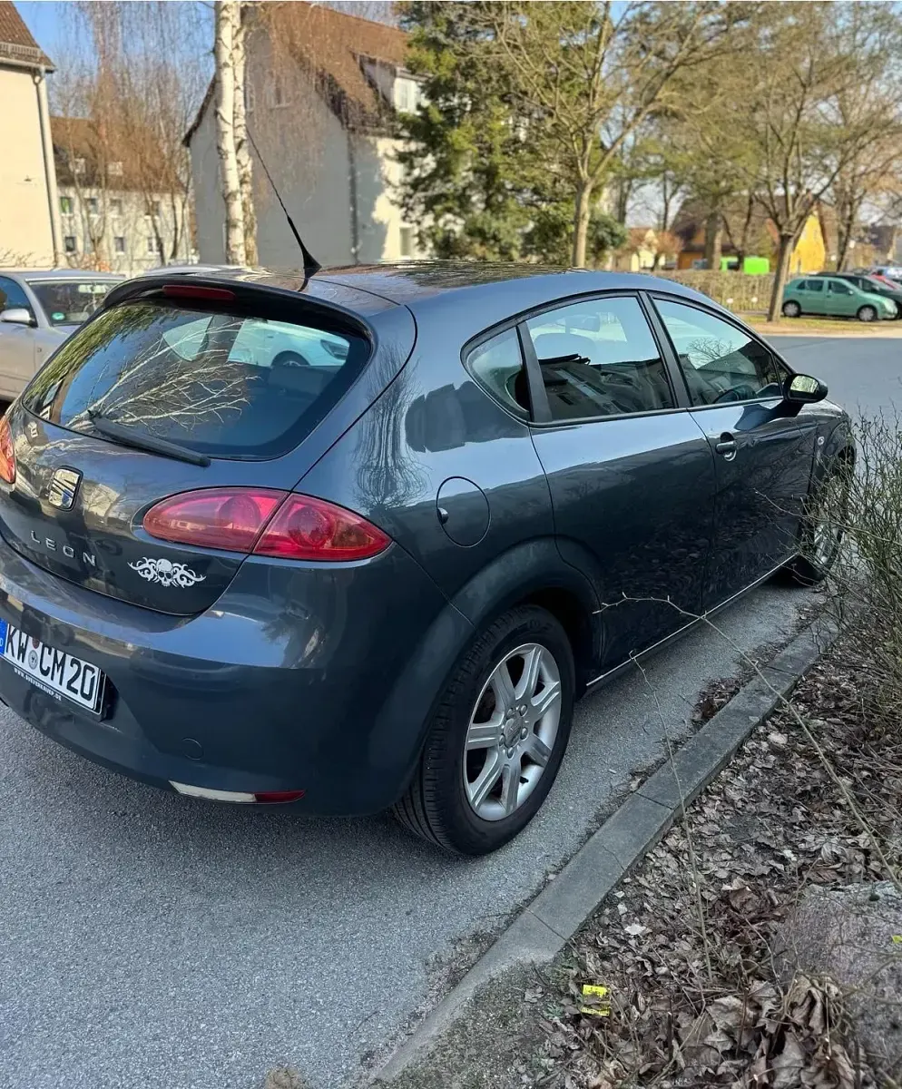 Gebraucht Seat Leon Stylance 102 PS (75 kW) 2005 Grau Kleinwagen