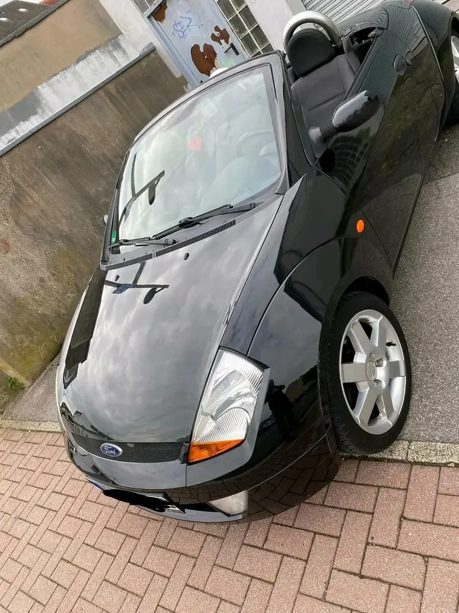 Gebraucht Ford StreetKa 95 PS (69 kW) 2004 Schwarz Cabrio