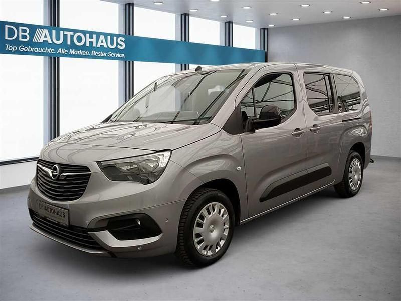 Silber Gebraucht 2023 Opel Combo Life Elegance Van / Kleinbus | 25.720 € (Etwas zu teuer) - Bild 1/4