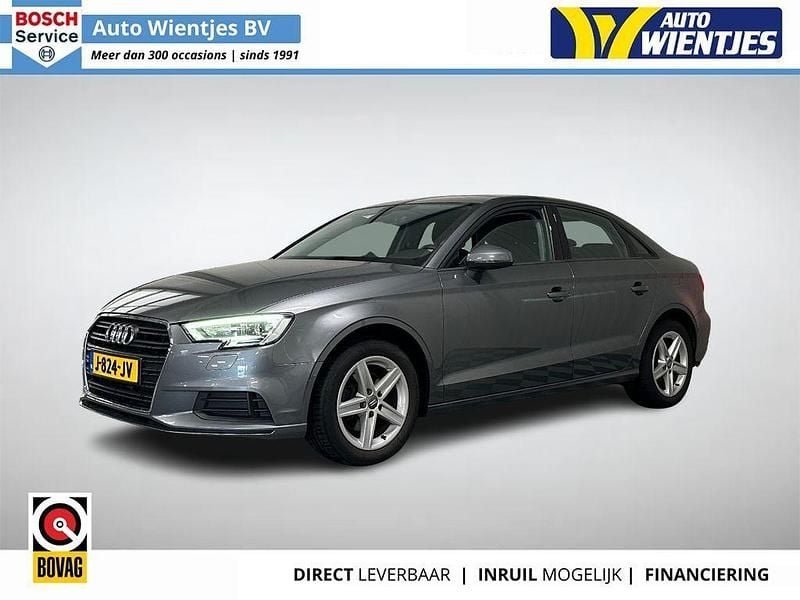 Gebraucht Audi A3 Proline 116 PS (85 kW) 2020 Grau Limousine