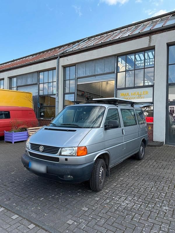 Gebraucht VW T4 68 PS (50 kW) 1996 Silber Van