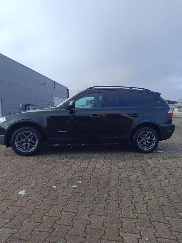 Gebraucht BMW X3 177 PS (130 kW) 2010 Schwarz SUV
