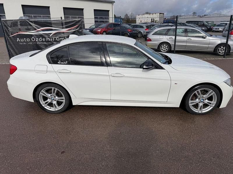 Gebraucht BMW 325 M Sport 218 PS (160 kW) 2014 Weiß Limousine