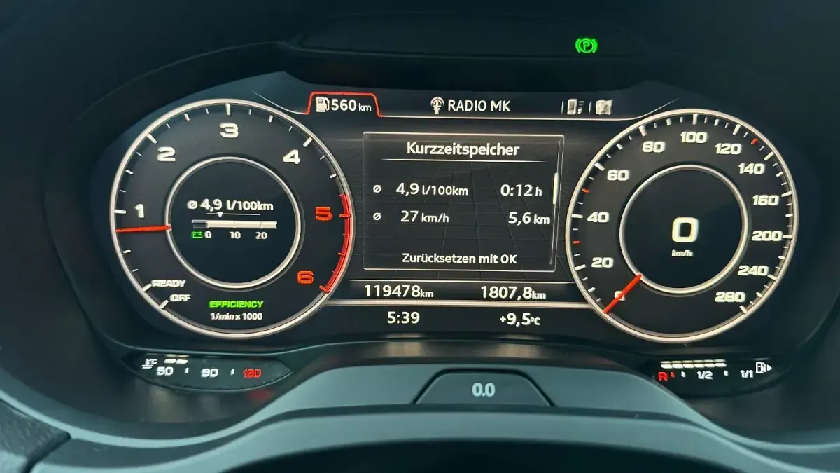 Gebraucht Audi A3 Ambiente 150 PS (110 kW) 2018 Schwarz Limousine