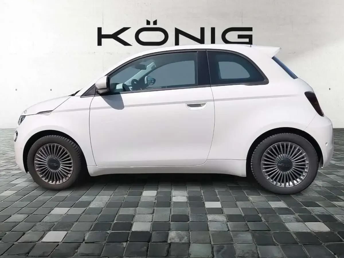 Gebraucht Fiat 500e 86 kW (118 PS) 2023 Weiß Kleinwagen