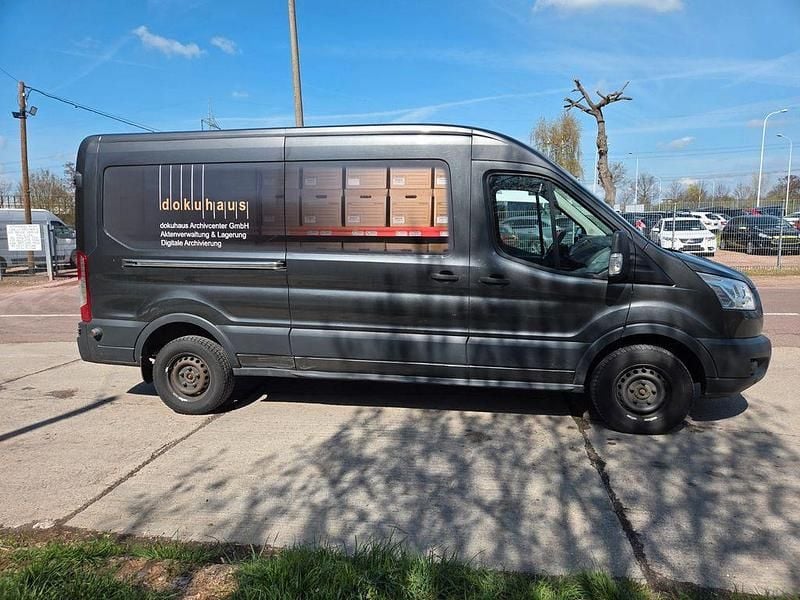 Gebraucht Ford Transit Trend 131 PS (96 kW) 2018 Grau Limousine