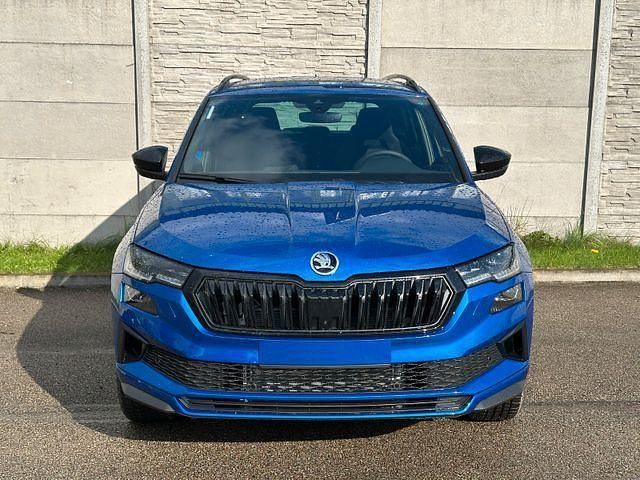 Neu Skoda Karoq SportLine 150 PS (110 kW) 2025 Blau SUV