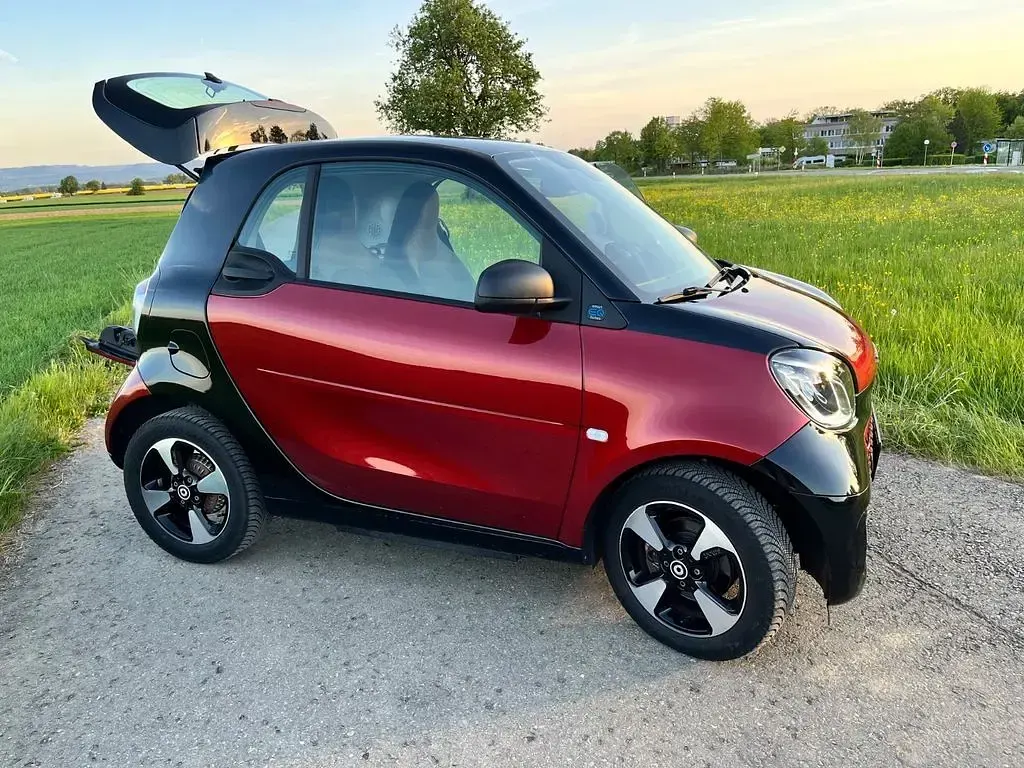 Gebraucht Smart ForTwo Electric Drive Passion 60 kW (82 PS) 2022 Rot Coupé