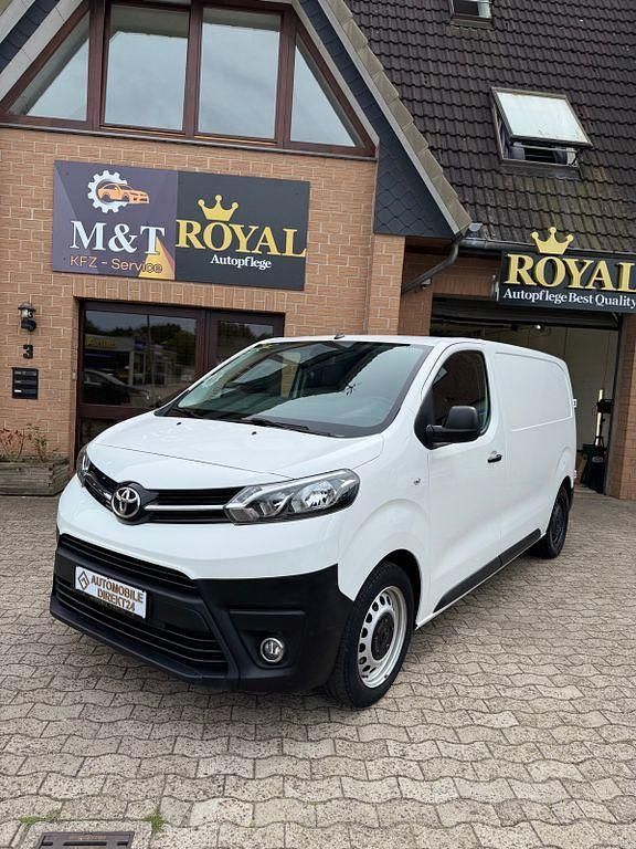 Weiß Gebraucht 2021 Toyota Proace Comfort Van | 14.600 € (Superpreis) - Bild 1/4