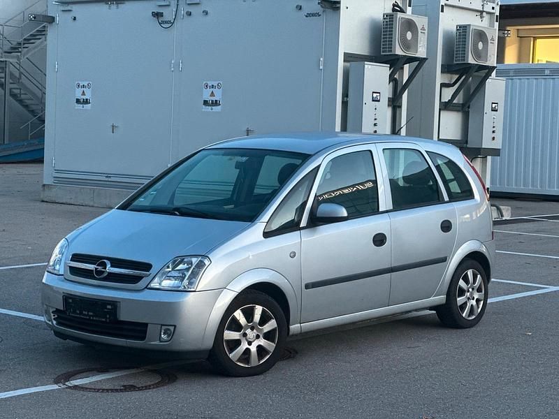 Silber Gebraucht 2005 Opel Meriva Van / Kleinbus | 1.499 € (Fairer Preis) - Bild 1/4