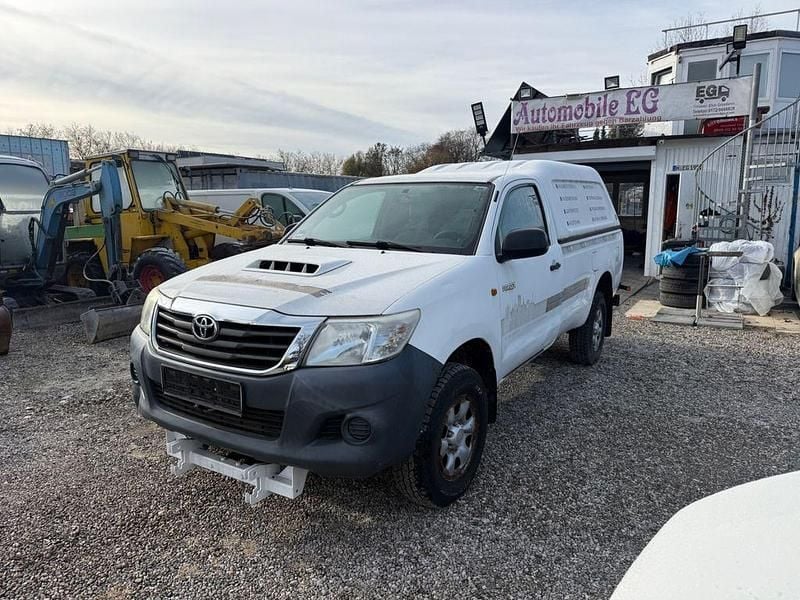 Weiß Gebraucht 2012 Toyota HiLux Abholung | 12.900 € (Superpreis) - Bild 1/4