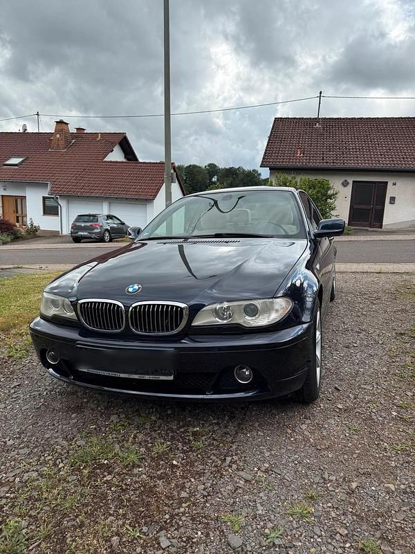 Blau Gebraucht 2005 BMW 320 Cabriolet Cabrio | 7.999 € (Fairer Preis) - Bild 1/4