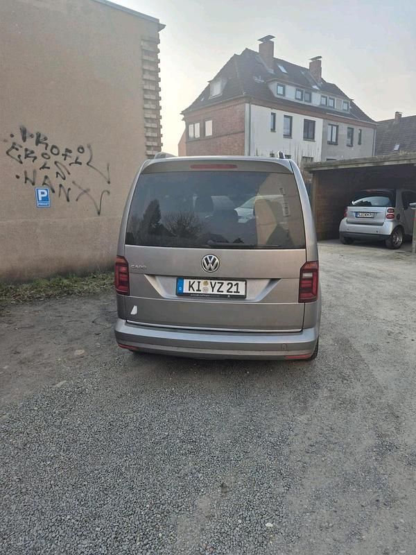 Gebraucht VW Caddy 150 PS (110 kW) 2019 Grau Van / Kleinbus