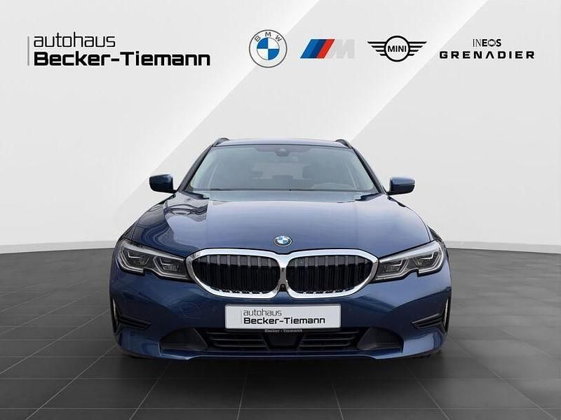 Gebraucht BMW 320 Advantage 190 PS (139 kW) 2021 Andere Limousine