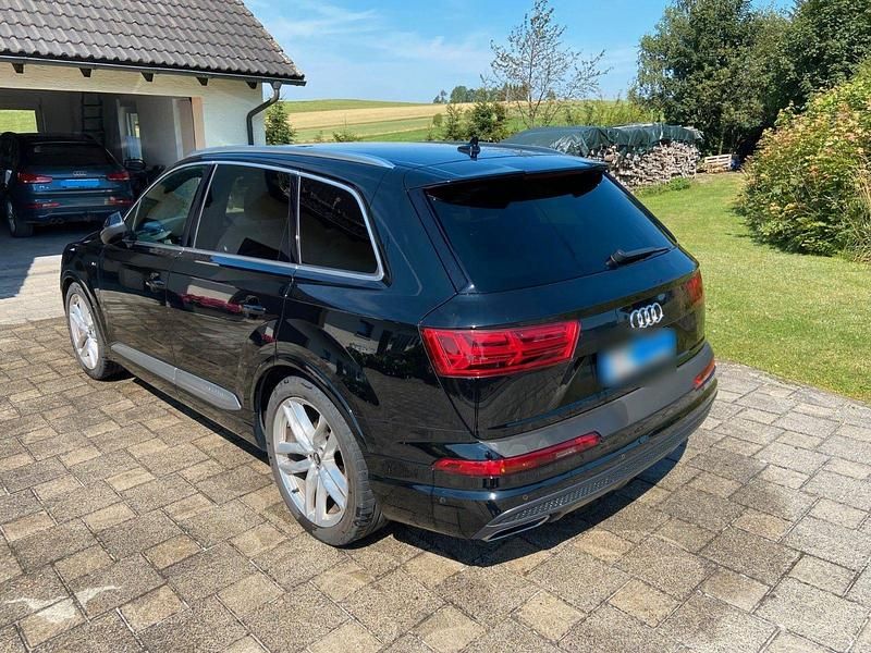 Gebraucht Audi Q7 S-Line 286 PS (210 kW) 2019 Schwarz SUV