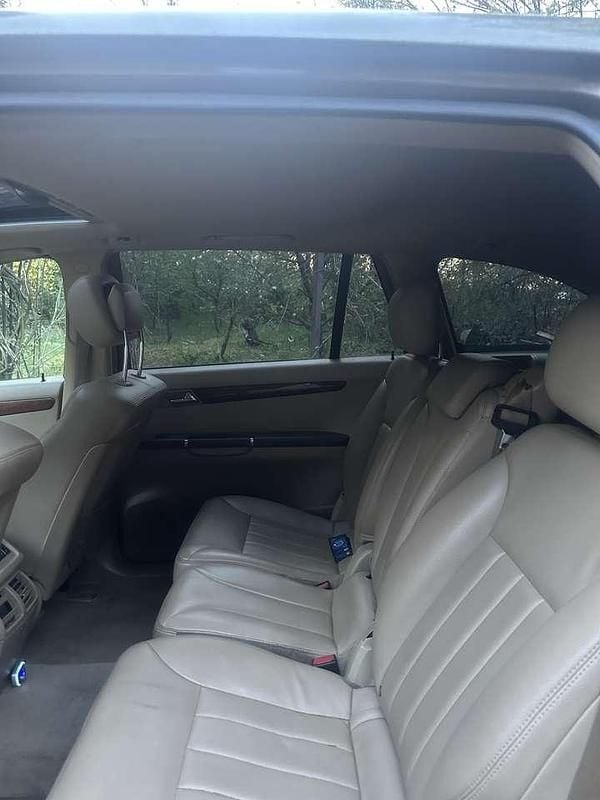 Gebraucht 2008 Mercedes R350 Van / Kleinbus | 5.900 € (Fairer Preis) - Bild 1/4