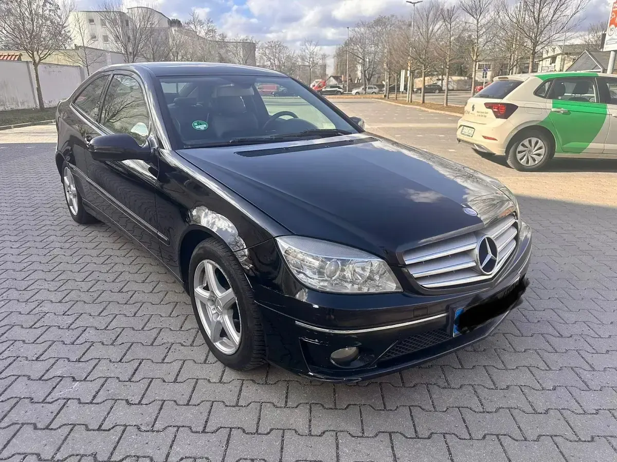 Gebraucht Mercedes CLC220 150 PS (110 kW) 2009 Schwarz Kleinwagen