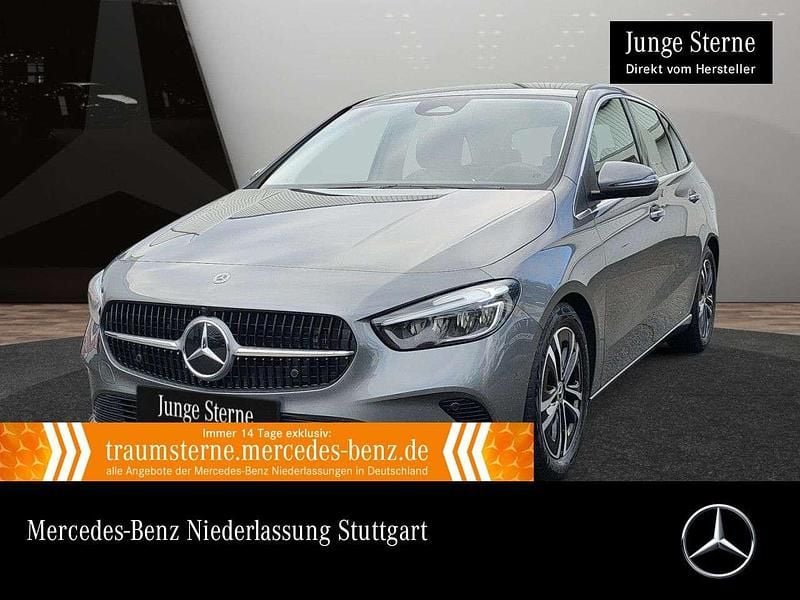 Gebraucht Mercedes B200 Advanced 150 PS (110 kW) 2024 Grau Van / Kleinbus