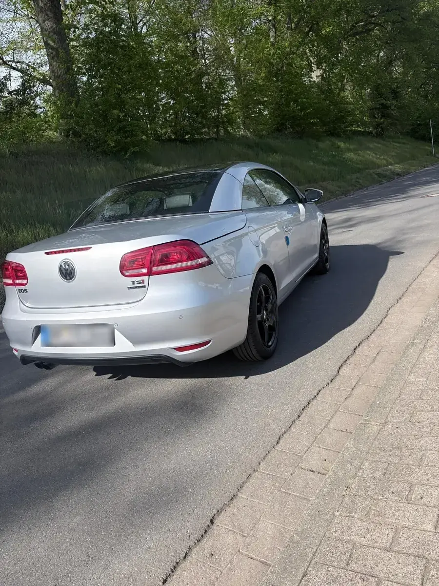 Gebraucht VW Eos 211 PS (155 kW) 2011 Grau Cabrio