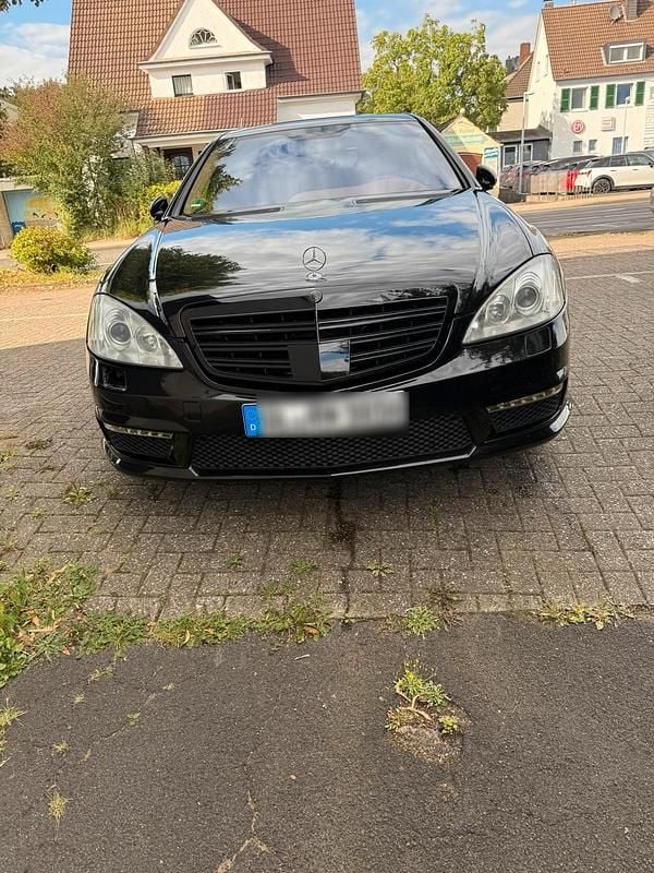 Schwarz Gebraucht 2005 Mercedes S500 Limousine | 12.000 € - Bild 1/4