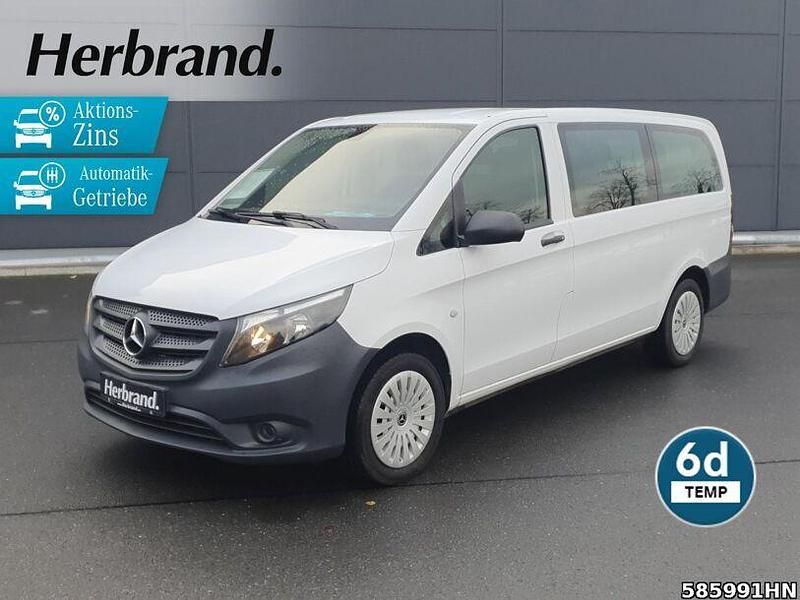 Weiss Gebraucht 2019 Mercedes Vito Van / Kleinbus | 29.453 € (Etwas zu teuer) - Bild 1/4