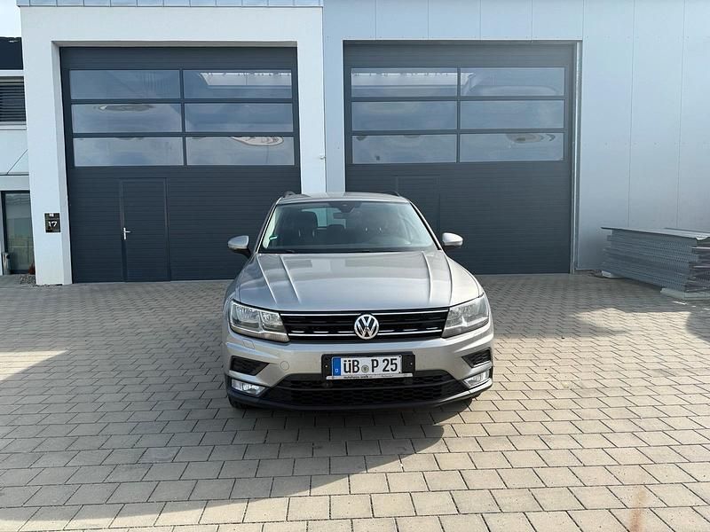 Gebraucht 2016 VW Tiguan SUV | 16.000 € (Etwas zu teuer) - Bild 1/4