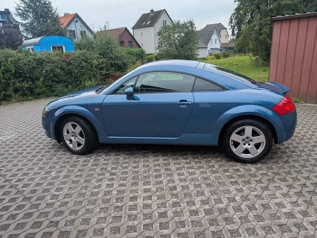 Gebraucht Audi TT Sport 180 PS (132 kW) 1999 Blau Coupé