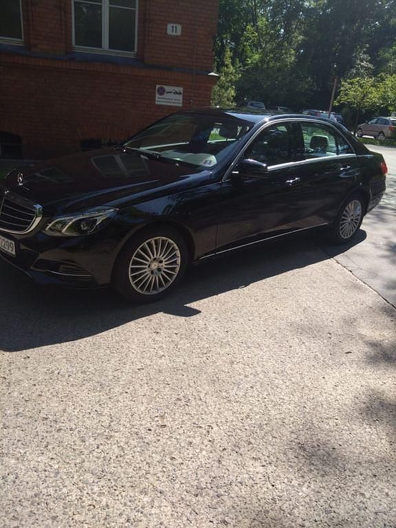 Gebraucht Mercedes 200 188 PS (138 kW) 2015 Schwarz Limousine