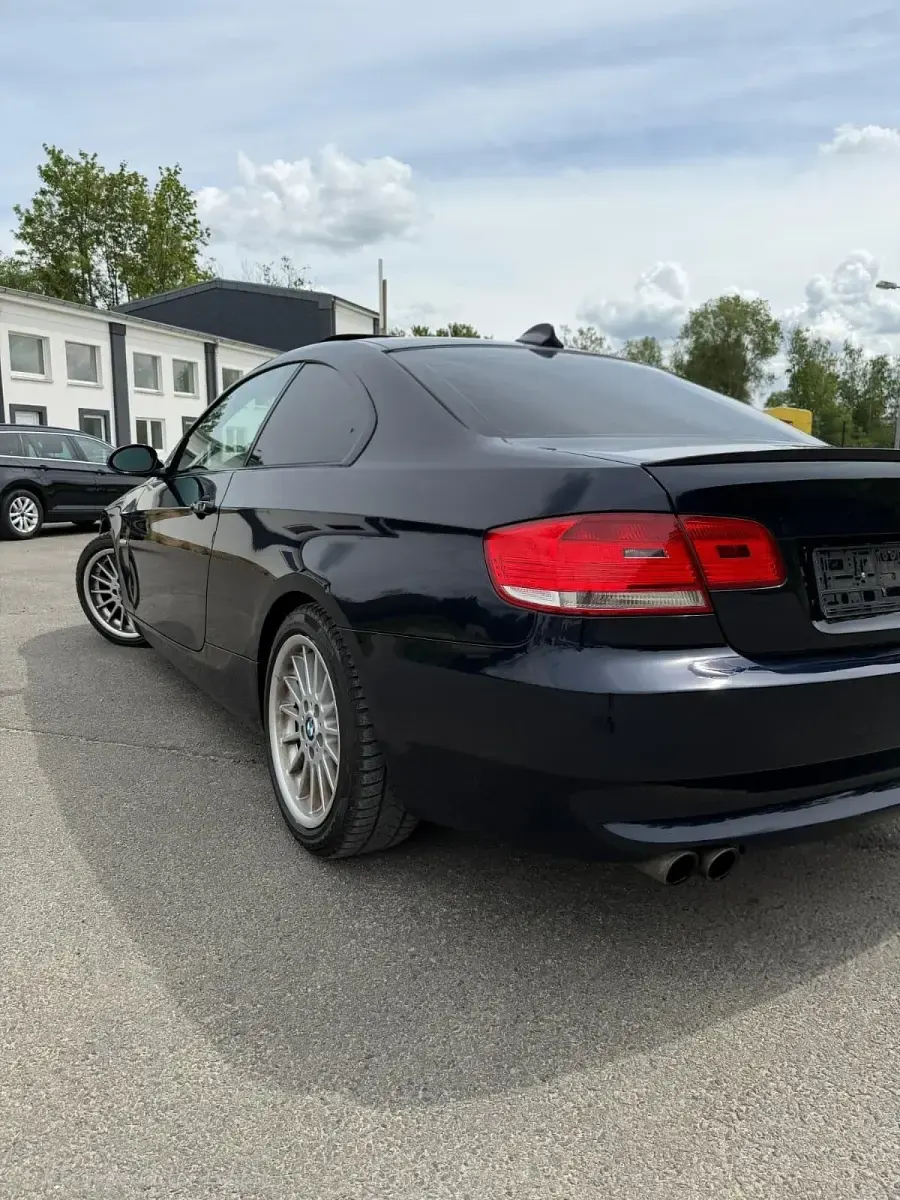 Gebraucht BMW 328 240 PS (176 kW) 2009 Blau Coupé