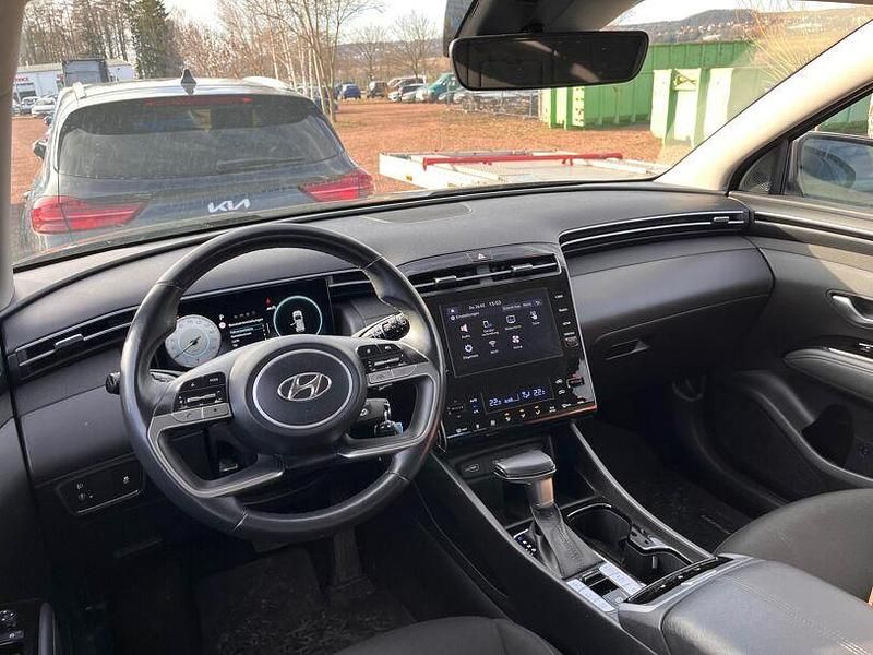 Gebraucht Hyundai Tucson 179 PS (131 kW) 2021 Phantom black / mic SUV